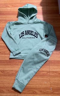 (Category: ) located in . Submitted by baeshop16 (Listing ID 1414564254, Image 1). Description: .