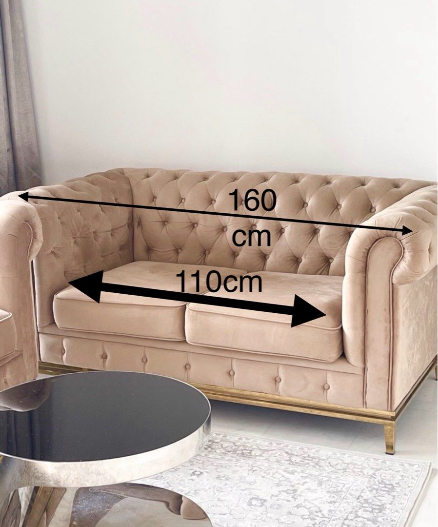 Sofa (Category: Sofas) located in Singapore. Submitted by gg2017 (Listing ID 1333395986, Image 3). Description: -Great condition (9/10) -Brought last year -selling the two seater due space crunch in my new apartment..