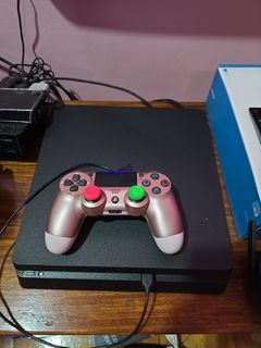 (Category: ) located in . Submitted by caragrrrl (Listing ID 1414554536, Image 1). Description: .