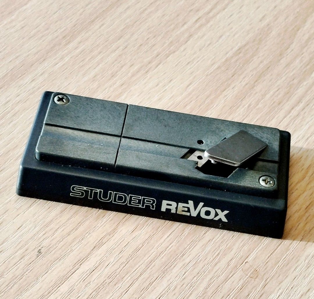 Splicing block 1/4 open reel magnetic tape (Category: Voice Recorders) located in Antipolo. Submitted by swiftbird_acaae2 (Listing ID 1414529370, Image 1). Description: brand: STUDER REVOX feature: precision 1/4 inch magnetic audio tape splicing block usage: precision tape angle cutter origin: EU Switzerland condition: like new rarely used.