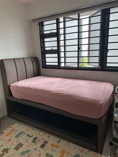 (Category: ) located in . Submitted by ilhanas (Listing ID 1414470336, Image 1). Description: .