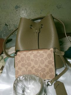 (Kategori: ) berada di . Dikirim oleh theonenonlyly (ID iklan 1414498258, Gambar 1). Deskripsi: .