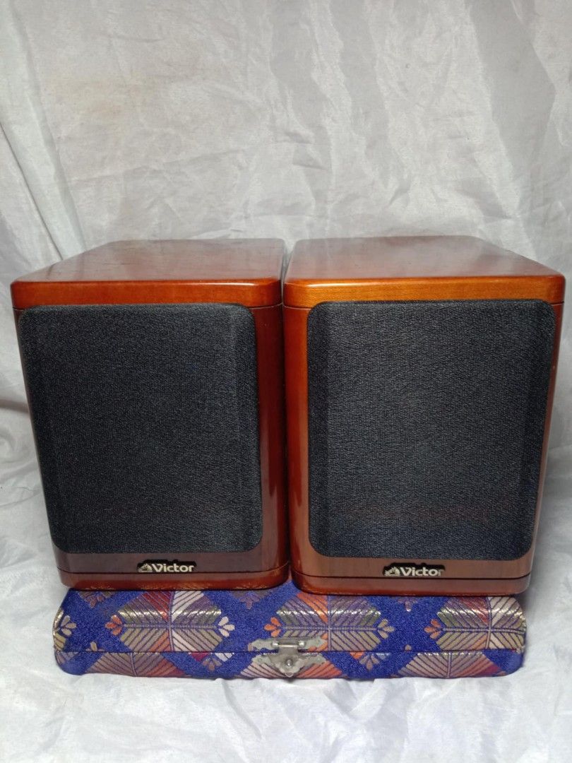 Victor SP-FS1 Speaker System (Category: Soundbars, Speakers & Amplifiers) located in Quezon City. Submitted by jpnvintageonline (Listing ID 1414571578, Image 3). Description: - Victor SP-FS1 speaker system - Wooden cabinet design - Removable speaker covers included - 4-ohm impedance - 20W maximum power handling - Includes original speaker covers - Made by Victor Company of Japan, Limited.