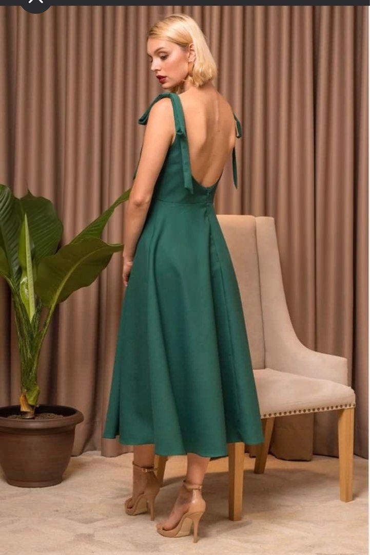 Zoo Label Green Dress (Category: Dresses) located in Guagua. Submitted by kate100801 (Listing ID 1414539180, Image 2). Description: .
