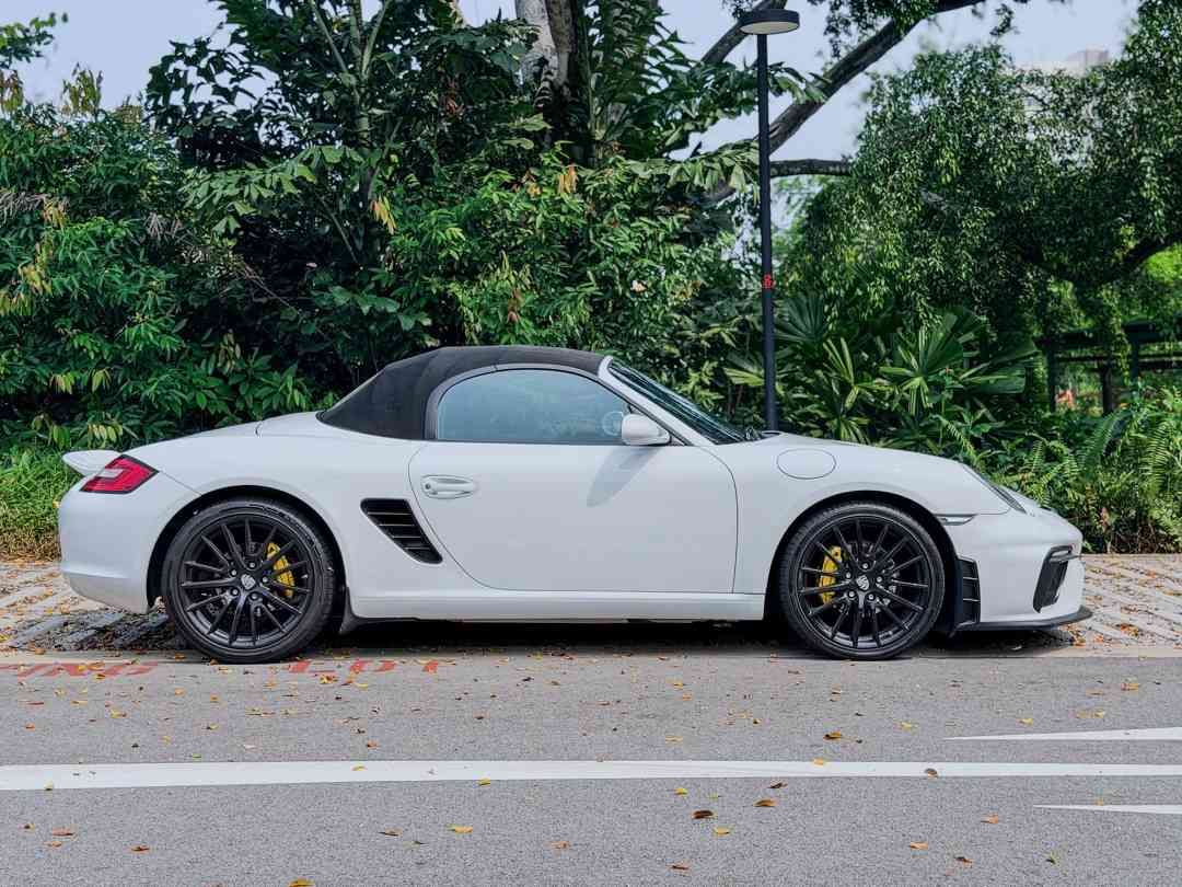 PORSCHE BOXSTER TIP (Category: Used Cars) located in Singapore. Submitted by carbuyersclub (Listing ID 1439878419, Image 2). Description: Showroom: Car Buyers Automotive Pte Ltd 1 Kampong Ampat #07-09/10 Singapore 368314 CarBuyers Club - 550+ Google reviews, SGCM Premium Dealer 2026! $12k down to drive a Porsche? Yes you can! Only $13k depre to drive a Porsche Boxster? For sure! New roadtax worth $1.5k till March! Extremely well loved with extens