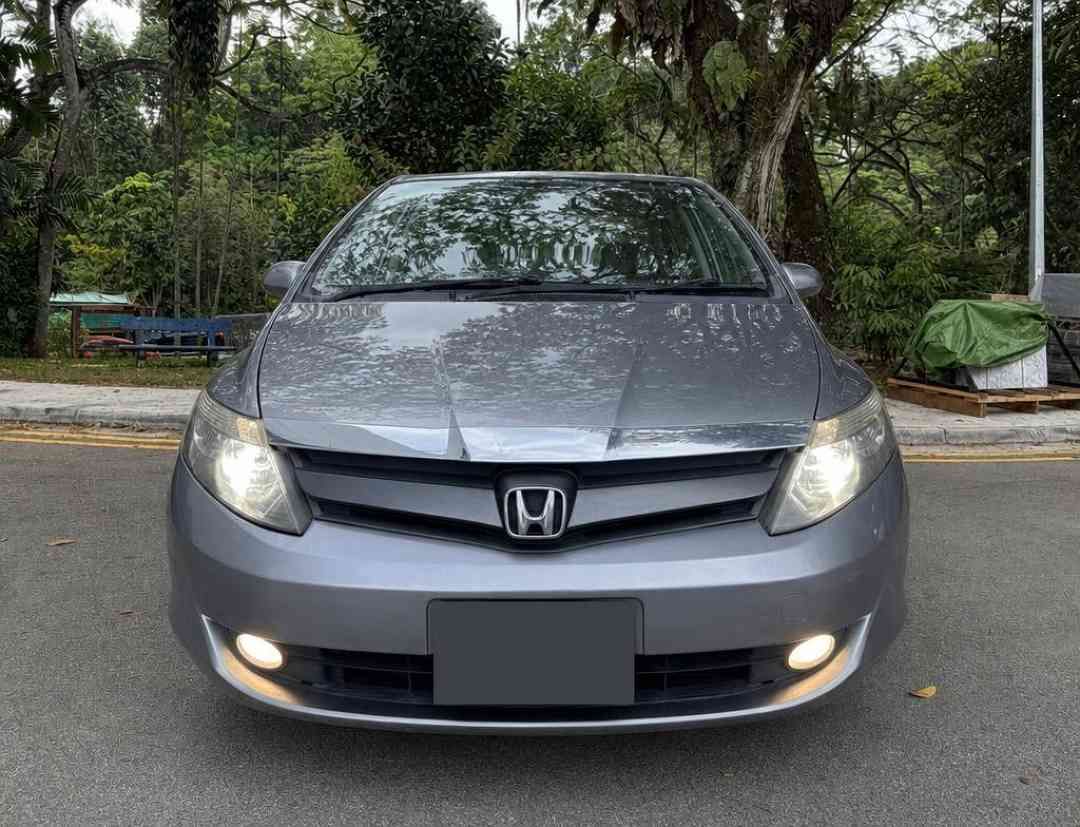 Honda Airwave 1.5 M Skyroof (A) (Category: Used Cars) located in Singapore. Submitted by carousell_certified_partners (Listing ID 1462720657, Image 1). Description: SkyRoof Edition Honda Airwave 1.5 Auto! Good condition! $0 driveaway/100% full loan available! 100% PHV loan available! Cheapest and lowest depreciation in the market! 1 of only 6 dealers in Singapore to be awarded roll of honor by SGCM! Buy with confidence! In-house loan or bank loan