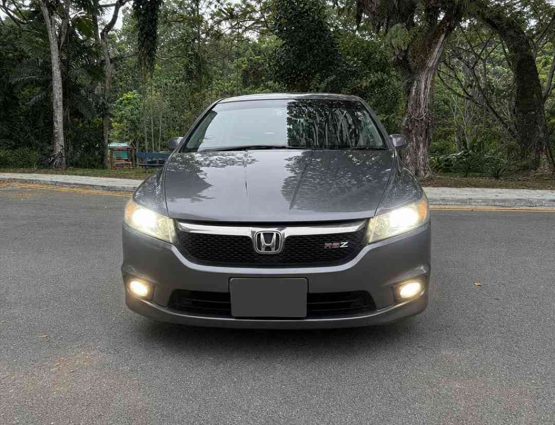 (Category: ) located in . Submitted by carousell_certified_partners (Listing ID 1464913973, Image 1). Description: .