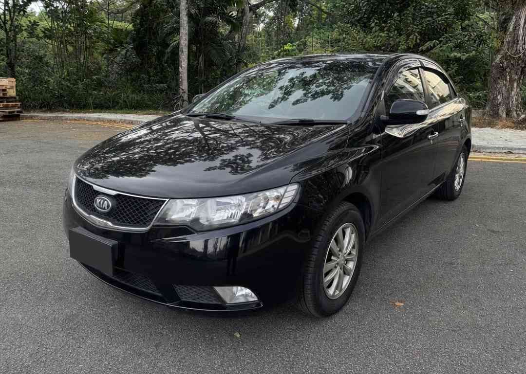 Kia Cerato Forte 1.6 EX (M) (Category: Used Cars) located in Singapore. Submitted by carousell_certified_partners (Listing ID 1462722397, Image 2). Description: Very good condition! 100% full loan available at Only $800+/Month! 100% PHV loan available! Cheapest and lowest depreciation in the market! A very reliable and fuel efficient Honda SUV! 1 of only 6 dealers in Singapore to be awarded roll of honor by SGCM! Buy with confidence! In-house loa