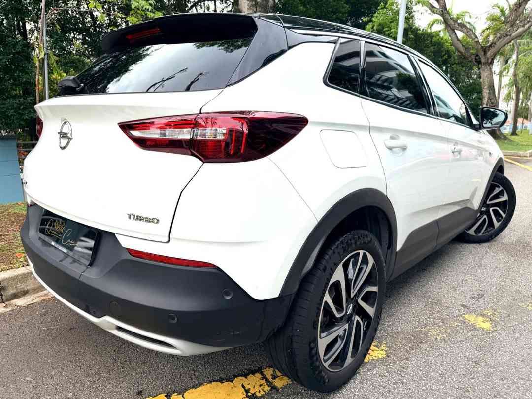 OPEL GRANDLAND X 1.2T 6AT (Category: Used Cars) located in Singapore. Submitted by queenscarpl (Listing ID 1436698964, Image 3). Description: Showroom: Sin Ming 176 Sin Ming Drive #01-18 Singapore 575721 Sales Contact: Alvin Ng tel:88132929 .