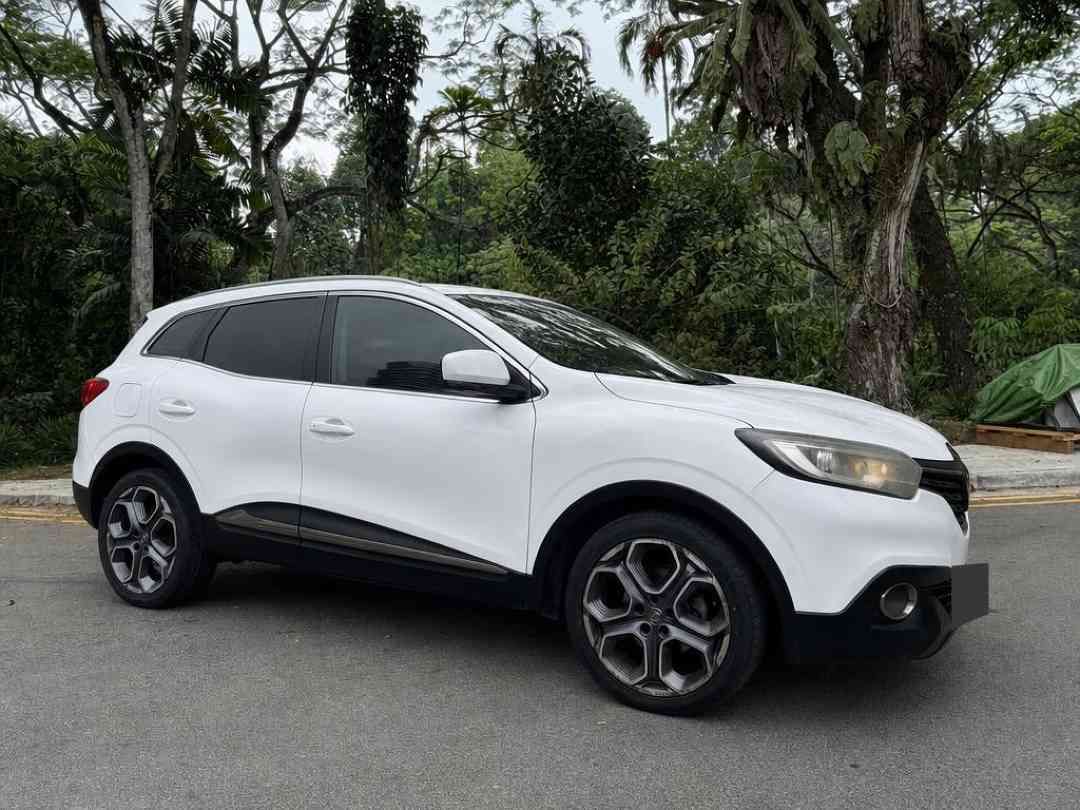 Renault Kadjar Diesel 1.5T dCi (A) (Category: Used Cars) located in Singapore. Submitted by carousell_certified_partners (Listing ID 1462862016, Image 2). Description: ARF $12884! Nice 3 Digit Number Plate 282! Good Condition and Powerful SUV! 100% Full Loan Available! 100% PHV Loan Available! Cheapest and Lowest Depreciation in The Market! 1 of Only 6 Dealers in Singapore to be Awarded Roll of Honor by SGCM! Buy With Confidence! In-House Loan or