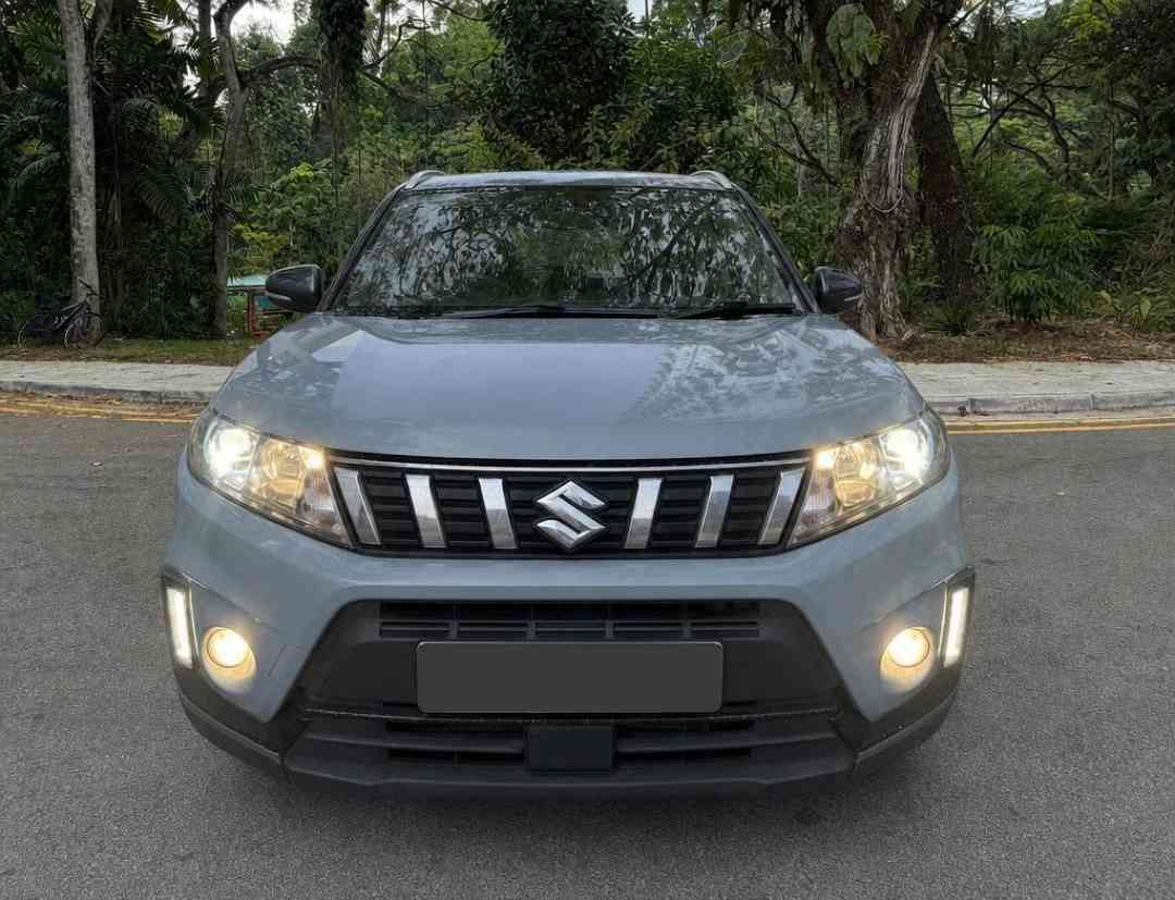 Suzuki Vitara 1.4A GLX Sunroof (Category: Used Cars) located in Singapore. Submitted by carousell_certified_partners (Listing ID 1462720589, Image 1). Description: Premium Original Colour! Ice Greyish Blue Metalic! Very Good Condition! 100% Full Loan Available! 100% PHV Loan Available! Cheapest and Lowest Depreciation in The Market! 1 of Only 6 Dealers in Singapore to be Awarded Roll of Honor by SGCM! Buy With Confidence! In-House Loan or Bank Lo