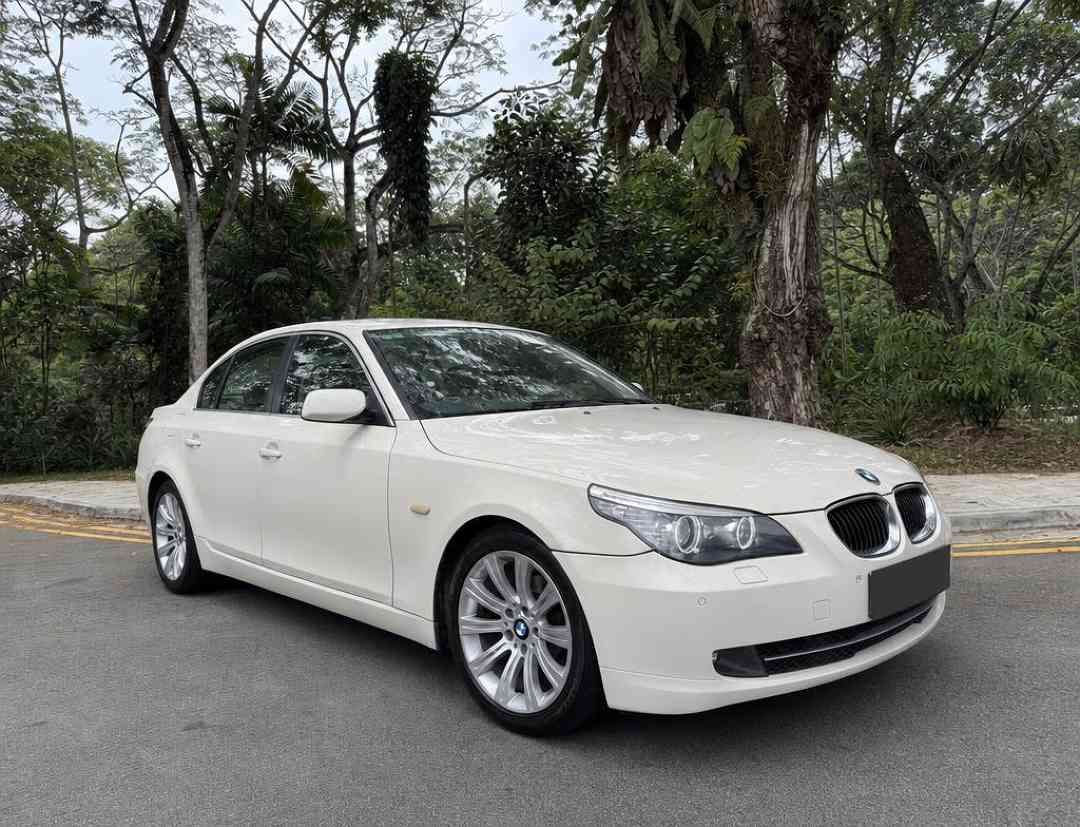 BMW 5 Series 525i XL (Category: Used Cars) located in Singapore. Submitted by carousell_certified_partners (Listing ID 1462453757, Image 2). Description: Very Good condition! 100% full loan available! 100% phv loan available! Cheapest and lowest depreciation in the market! 1 of only 6 dealers in singapore to be awarded roll of honor by SGCM! Buy with confidence! In-house loan or bank loan available! Fast and easy loan approval! Accessories: Leath