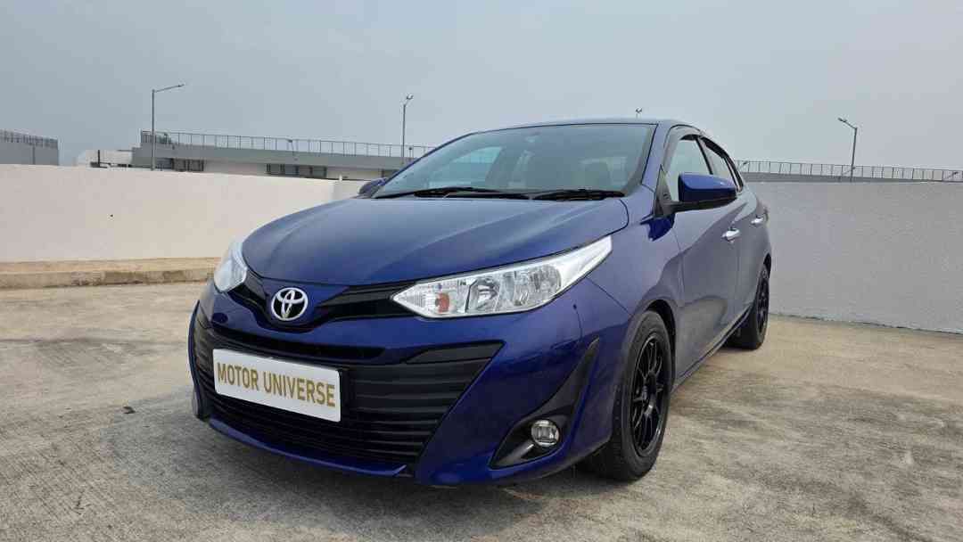 TOYOTA VIOS 1.5 E (AUTO) (Category: Used Cars) located in Singapore. Submitted by motoruniverse (Listing ID 1462362227, Image 2). Description: Showroom: CARRO CENTER 60 JALAN LAM HUAT #04-37/38 CARRO CENTER Singapore 737869 Excellent fuel economy! A reliable and fuel efficient mid sized sedan with genuine low mileage, minimal maintenance costs, and exceptionally well maintained. 100% loan approval guaranteed! Flexible in house and bank loan avail