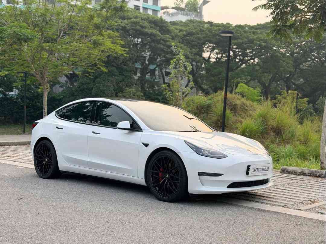 Tesla Model 3 Electric Performance (A) (Category: Used Cars) located in Singapore. Submitted by carbuyersclub (Listing ID 1454061846, Image 1). Description: Showroom: Car Buyers Automotive Pte Ltd 1 Kampong Ampat #07-09/10 Singapore 368314 Carbuyers club - sg #1 Tesla reseller, 500+ Google reviews, SGCM Premium Dealer 2026! New Road Tax till Feb 2027! Massive cash rebate of $30,086 at the end of COE. State of Health 86% for a peace of mind! M3P c