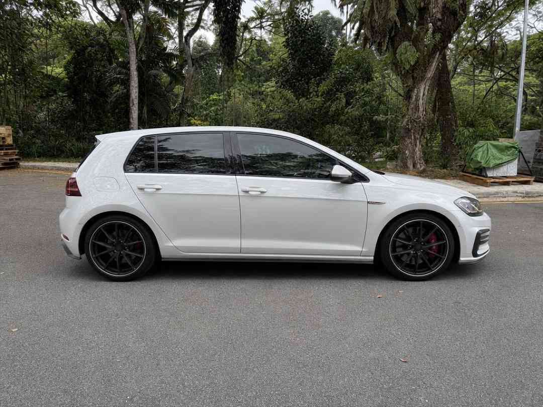 Volkswagen Golf GTI 5DR Sunroof (Category: Used Cars) located in Singapore. Submitted by carousell_certified_partners (Listing ID 1460321644, Image 2). Description: Best VW Golf Ever Produced,Best Engine and Gearbox, Excellent Condition, Original Paintwork, STA Welcome, Trade-In Welcome, Flexible Loan With Low-Interest Rate Available, Call Us now! Features: 2.0A, 4 cylinder TSI turbocharged, 227bhp, 6 speed DSG, 0-100km/h in 6.4s, Sunroof, paddle