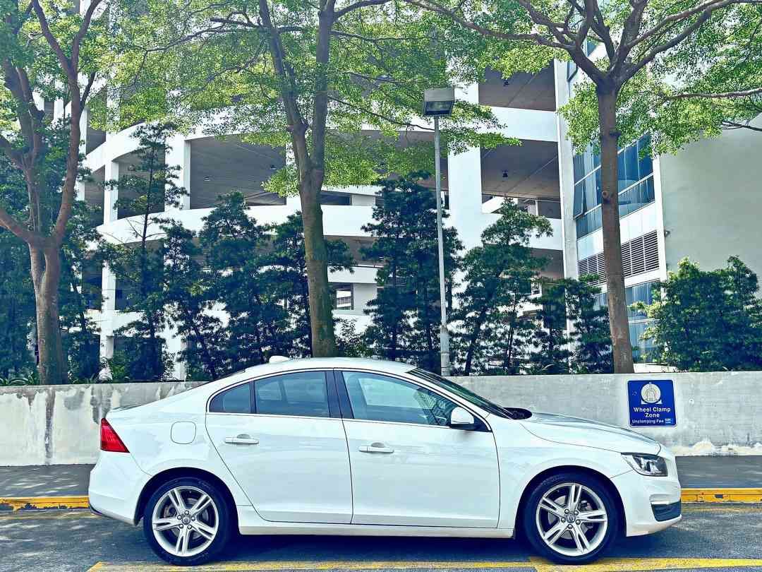 Volvo S60 Diesel D2 (A) (Category: Used Cars) located in Singapore. Submitted by jiehengmotoring (Listing ID 1466630194, Image 3). Description: Latest Addition! 2 Owners Quality Unit! Serviced With Wearnes Singapore And Volvo Malaysia Agent: Volvo Car Malaysia (VCM) With Only Genuine Parts With Receipts! Buy From A 5/5 Star FB And Google Reviews Dealer Today! Immediate Car Ownership Transfer On Collection Day Regardless Of Loan Or Cash Deal! Chec