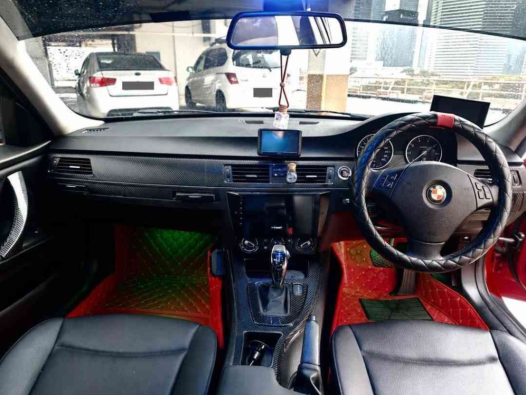 BMW 3 Series Sedan 318i (A) (Category: Used Cars) located in Singapore. Submitted by carousell_certified_partners (Listing ID 1464014177, Image 3). Description: Good condition! 100% full loan available! Cheapest and lowest depreciation in the market! 1 of only 6 dealers in singapore to be awarded roll of honor by SGCM! Buy with confidence! In-house loan or bank loan available! Fast and easy loan approval! Features: Durable 2.0 inline 4 cylinders.