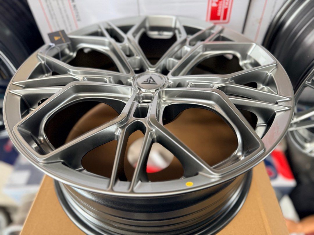 18” VLF TCF-P01 mags Hyperblack 5Holes pcd 114 Bnew (Category: Mags and Tires) located in Quezon City. Submitted by mindanaotyrehaus (Listing ID 1465338689, Image 3). Description: 4pcs 18” VLF TCF-P01 Brandnew mags 5 holes pcd 114 x8.5 width offset 38 color: Hyperblack sold as set 4pcs. for 30,000 pesos mags only * price may change without prior notice * fix price * Cash transaction/ GCash or BDO Online Transfer only First come first serve Free m