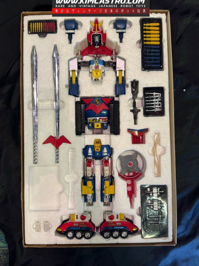 1977 Volt In Box Voltes V Popy Chogokin (Category: Character Goods) located in San Fernando. Submitted by www.kimcastro.com (Listing ID 1465223365, Image 3). Description: Volt in Box Voltes V with Box. Yellow Joint (elbow) Very Rare !!!! Grab now !!! Pick up at Pampanga, Philippines. Worldwide Shipping Available. Call / text0 9 1 6 5 1 5 5 7 4 5 email: kimcastro @ kimcastro dot com.