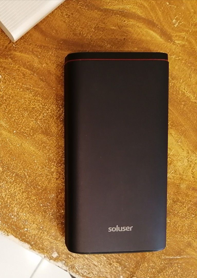 20,000mAh (Category: Batteries & Power Banks) located in Manila. Submitted by kohsaku (Listing ID 1465191624, Image 3). Description: Maaari itong i-charge nang hanggang 100%. Mga 10 beses ko pa lang ito nagamit sa ngayon. Posibleng mabilis na pag-charge.