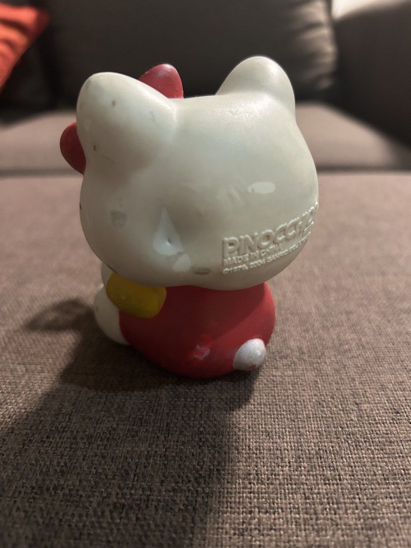 2004 Hello Kitty Bubble Blower McDonald's Happy Meal (Category: Interactive Toys) located in Quezon City. Submitted by kheiO1130 (Listing ID 1465326568, Image 2). Description: .