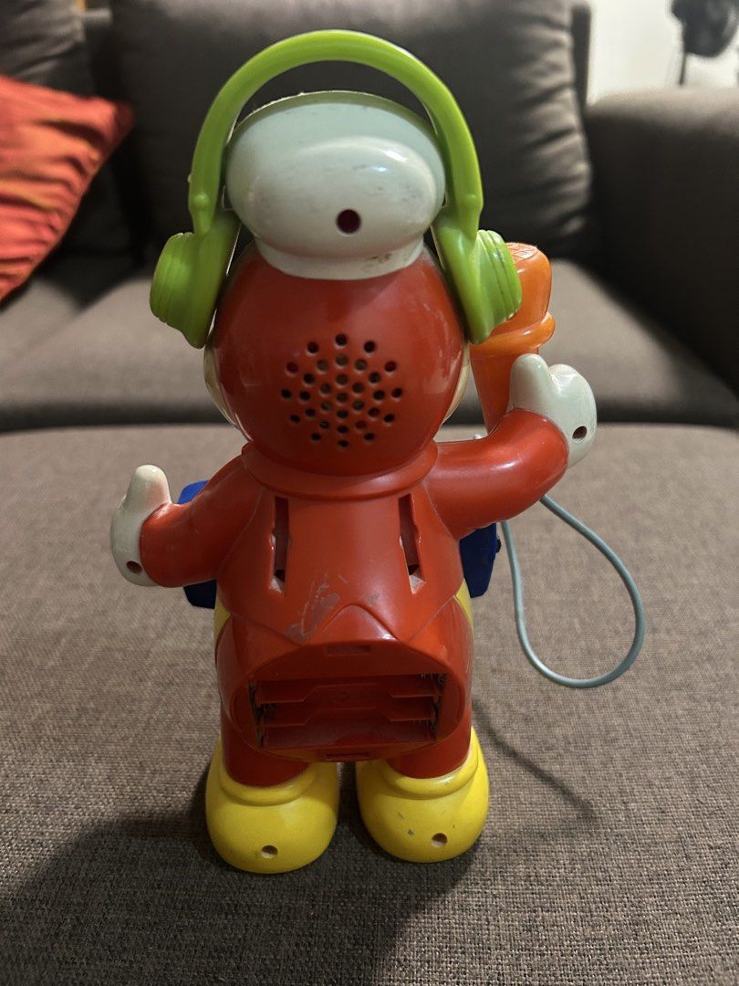 2006 Jollibee Music Maker (Category: Interactive Toys) located in Quezon City. Submitted by kheiO1130 (Listing ID 1465325036, Image 2). Description: .