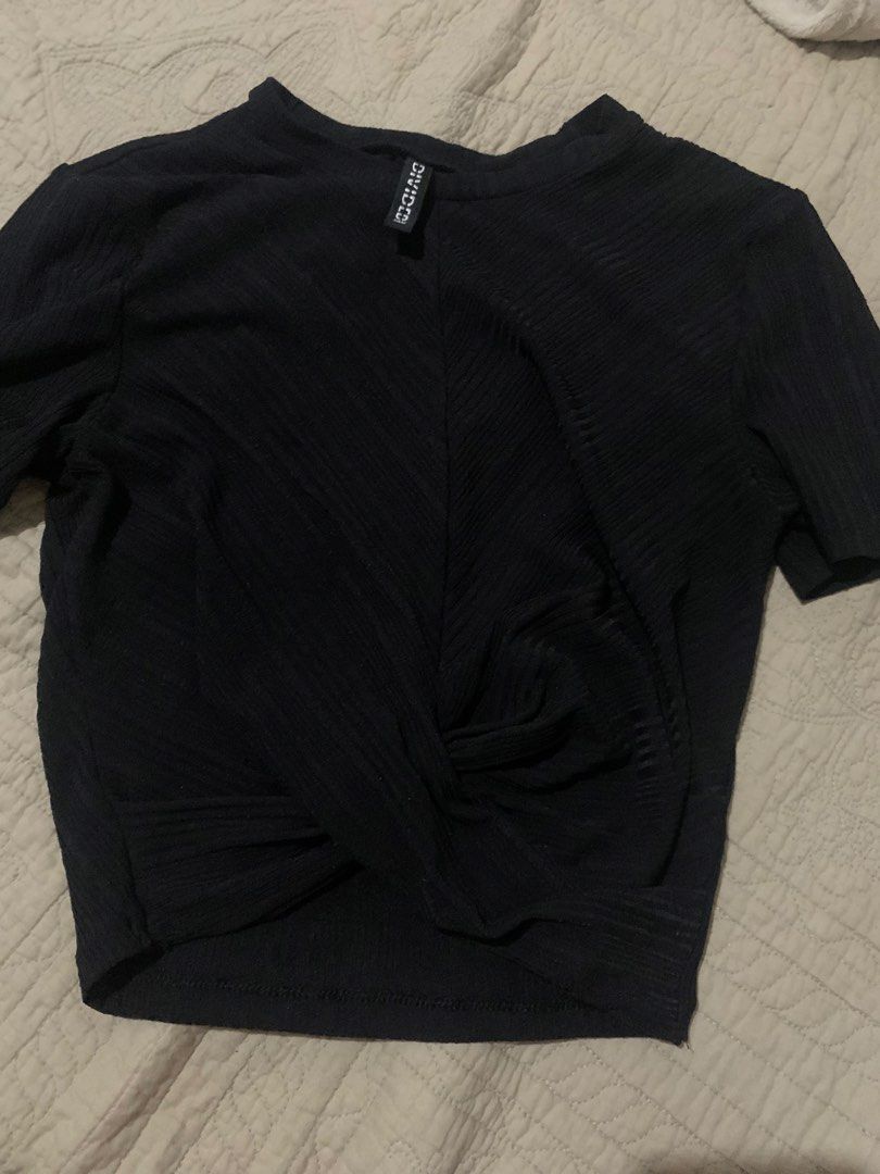 2pc take all (Category: Shirts) located in Manila. Submitted by spaceshop12345 (Listing ID 1465309840, Image 1). Description: .