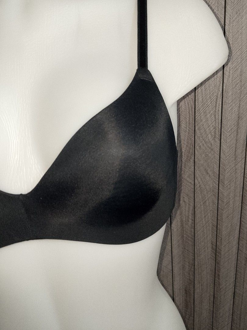 34a AUDEN Black nonwire bra thin soft pads (Category: Undergarments & Loungewear) located in Manila. Submitted by truecrystal-1407 (Listing ID 1465179101, Image 2). Description: .