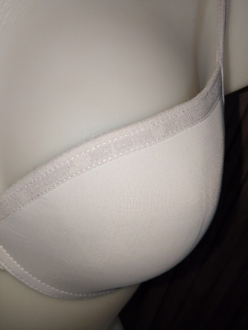 34b Juicy Couture push up bra with underwire (Category: Undergarments & Loungewear) located in Manila. Submitted by truecrystal-1407 (Listing ID 1465248408, Image 3). Description: .