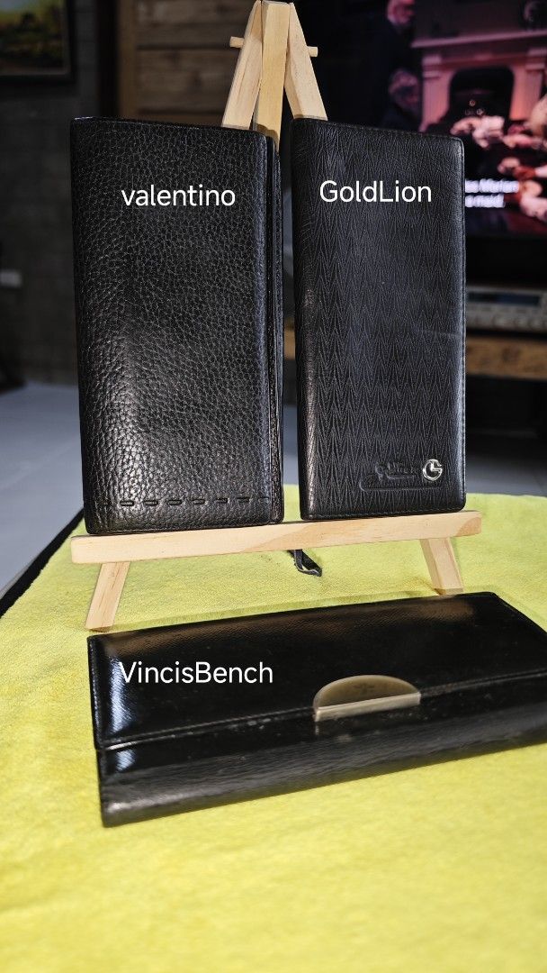 3 for ₱500 Assorted Designer and Branded Wallets Lot (Category: Wallets & Card holders) located in Digos. Submitted by behappybepeaceful (Listing ID 1465173181, Image 2). Description: - Set of 9 pre-loved/stylish long wallets - Trusted brands included: Girbaud, Versace, Valentino, GoldLion, VincisBench, and more - Diverse designs featuring textured leather, smooth finishes, flap closures, snap buttons, and chic hardware accents - Great bundle for
