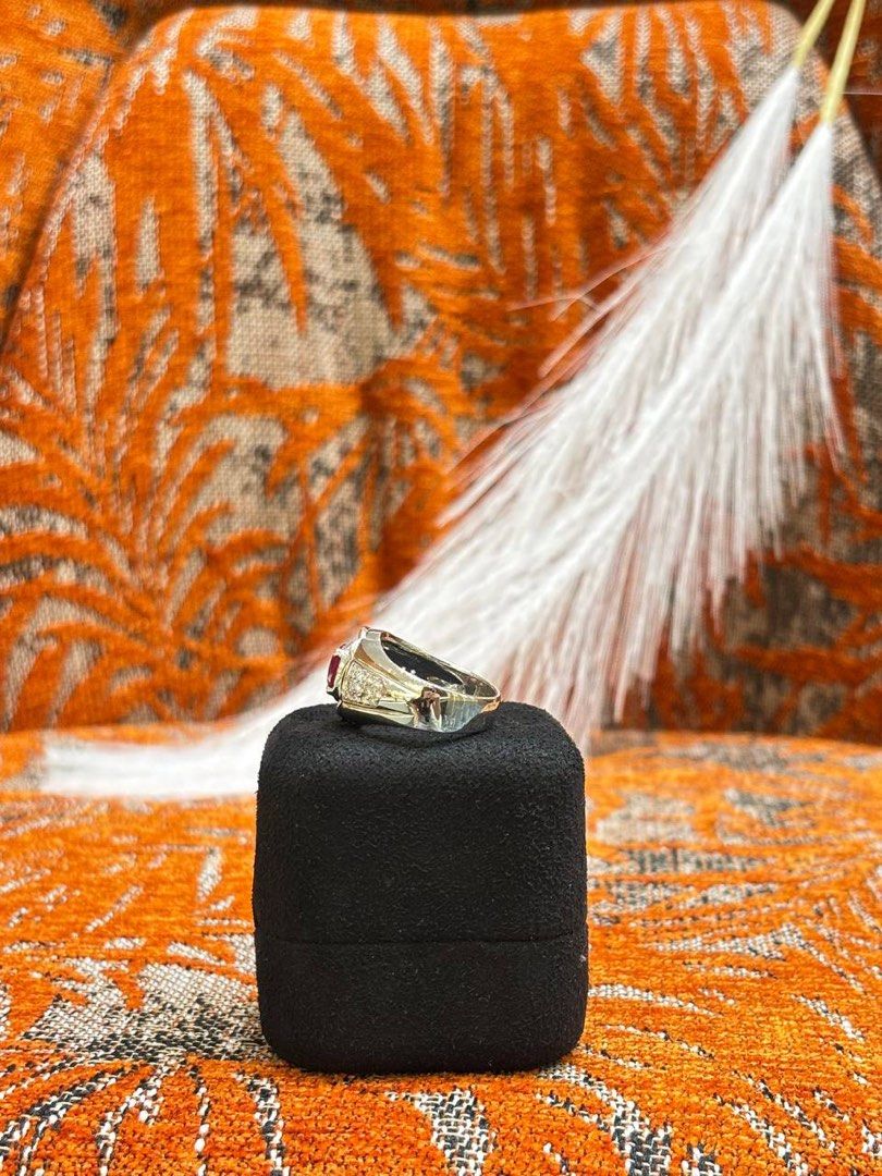 750 WHITE GOLD RING RUBY (EC00124WGR (Category: Rings) located in Kuala Lumpur. Submitted by shameclaira (Listing ID 1465300062, Image 3). Description: 750 WHITE GOLD RING RUBY (EC00124WGR) 🧜‍♀️RM: 33,500.00 🧜‍♀️STYLE: RING 🧜‍♀️WEIGHT: 11.68GM 🧜‍♀️SIZE: 17.5HK 🧜‍♀️METAL TYPE:750 🧜‍♀️GEMSTONES: RUBY 1.50CT (1PCS) 🧜‍♀️DIAMOND: 0.12CT(24PCS) 🧜‍♀️GENDER: MAN 🧜‍♀️CONDITION: 9/10 🧜‍♀️WHAT’S IN THE PACKAGE: ECLAIRA OFFICIAL RECEIPT, PAPER BAG 