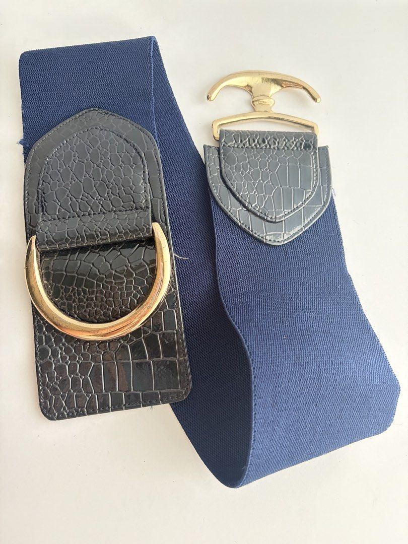9. Blue/Black Wide Garter Belt (Category: Belts) located in Quezon City. Submitted by wagwagan_ukay_blues (Listing ID 1465227928, Image 3). Description: From Japan In good condition Signs of usage Please manage your expectations Width -3” Overall-27”-33” Novaliches Qc.