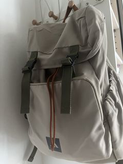 （分類：）位於 。 由 123caca456 提交（商品編號 1465227706，圖片 1）。簡介： 。