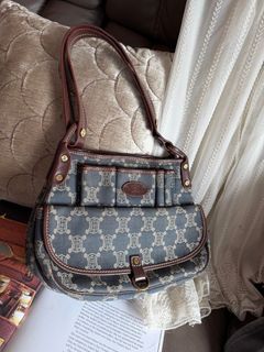 （分類：）位於 。 由 blackvintage_granny_65230308 提交（商品編號 1465351889，圖片 1）。簡介： 。