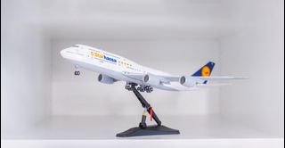 （分類：）位於 。 由 planeplanemodels 提交（商品編號 1465258173，圖片 1）。簡介： 。