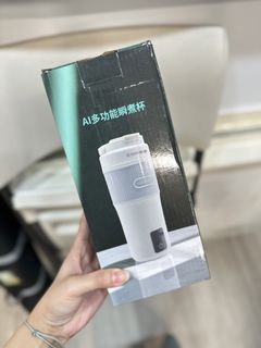 由 helensecondhand (刊登 ID 1465179637，圖片 1) 提交，位於 的 (類別：)，說明：。