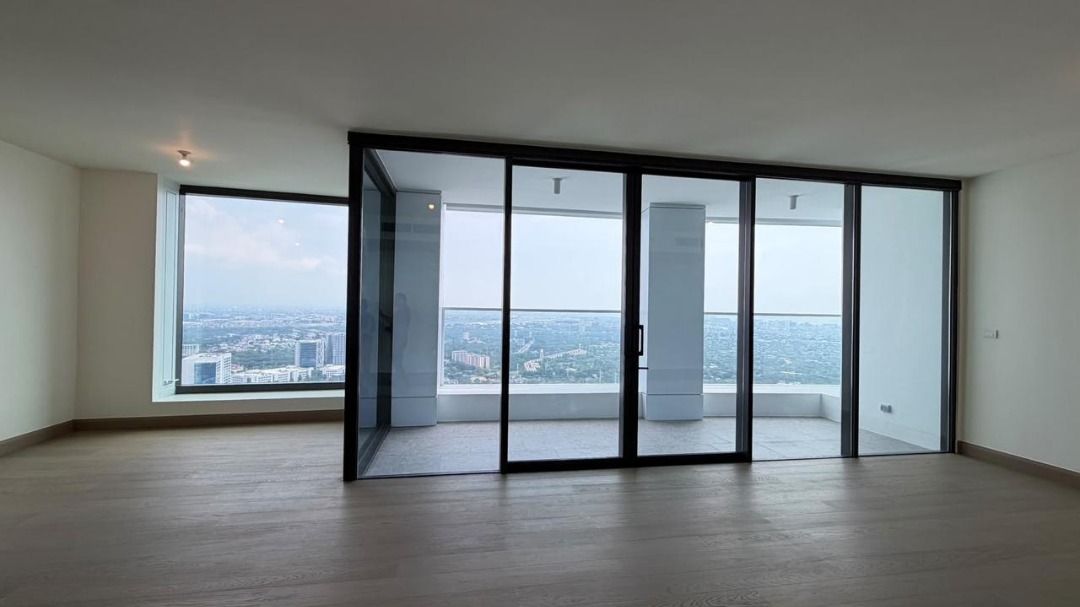 📍 Aurelia BGC - West B Premier (Category: Apartments & Condos) located in Makati City. Submitted by renzproperties (Listing ID 1465308889, Image 1). Description: 📍 Aurelia BGC - West B Premier For Sale - ₱215M + buyer’s charges 3BR + den 3.5TB FA: 280 sqm Inclusions: Semi Furnished Parking: 6 slots Features: - West “B” Premier - High floor above 45th - All rooms facing Forbes Park - Rare unit with 6 parking slots *DIRECT TO OWNER* ⬇️More proper