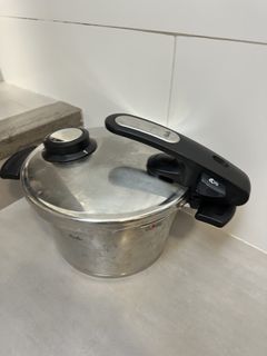（分類：）位於 。 由 m.8855 提交（商品編號 1465271431，圖片 1）。簡介： 。