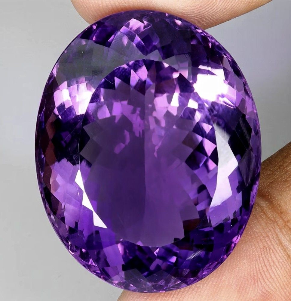 💯 Natural extra big AMETHYST loose (Category: Precious Stones) located in Kawit. Submitted by authentic_gemstones_byalton (Listing ID 1465314623, Image 1). Description: AVAILABLE ❗ COLLECTIBLE PIECE ❗ 💯 NATURAL URUGUAYAN AMETHYST LOOSE -103.25 carats -33.0x27.0x19.0 (mm) dimension -Oval faceted cut -IF (clarity) -Unheated/untreated -W/ certificate of authenticity -7.0 (hardness) -100% brand new item -Uruguay (origin) #amethyst #gemstones #Authe