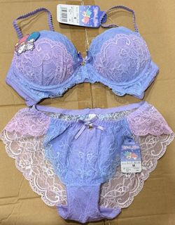 （分類：）位於 。 由 shopaholicchan 提交（商品編號 1465252261，圖片 1）。簡介： 。