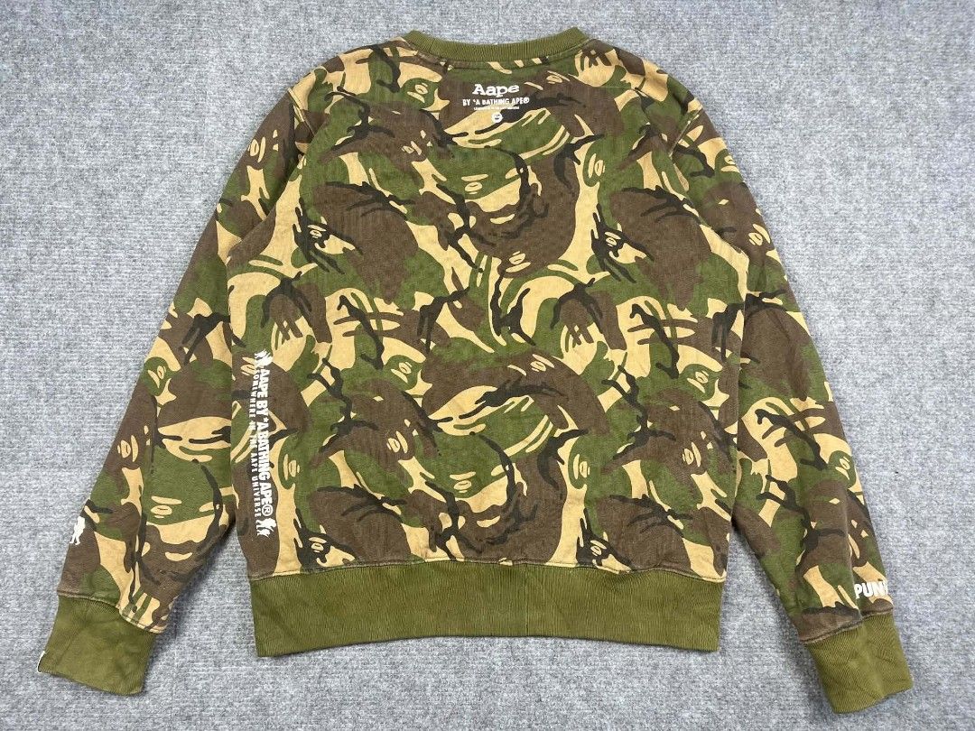 Aape Camou Sweater (Category: Coats, Jackets and Outerwear) located in Tayabas. Submitted by renew.revibe (Listing ID 1465195734, Image 2). Description: Aape Camou Sweater Excellent Condition C.R 9.5/10 Medium (21x25) 700 +SF.