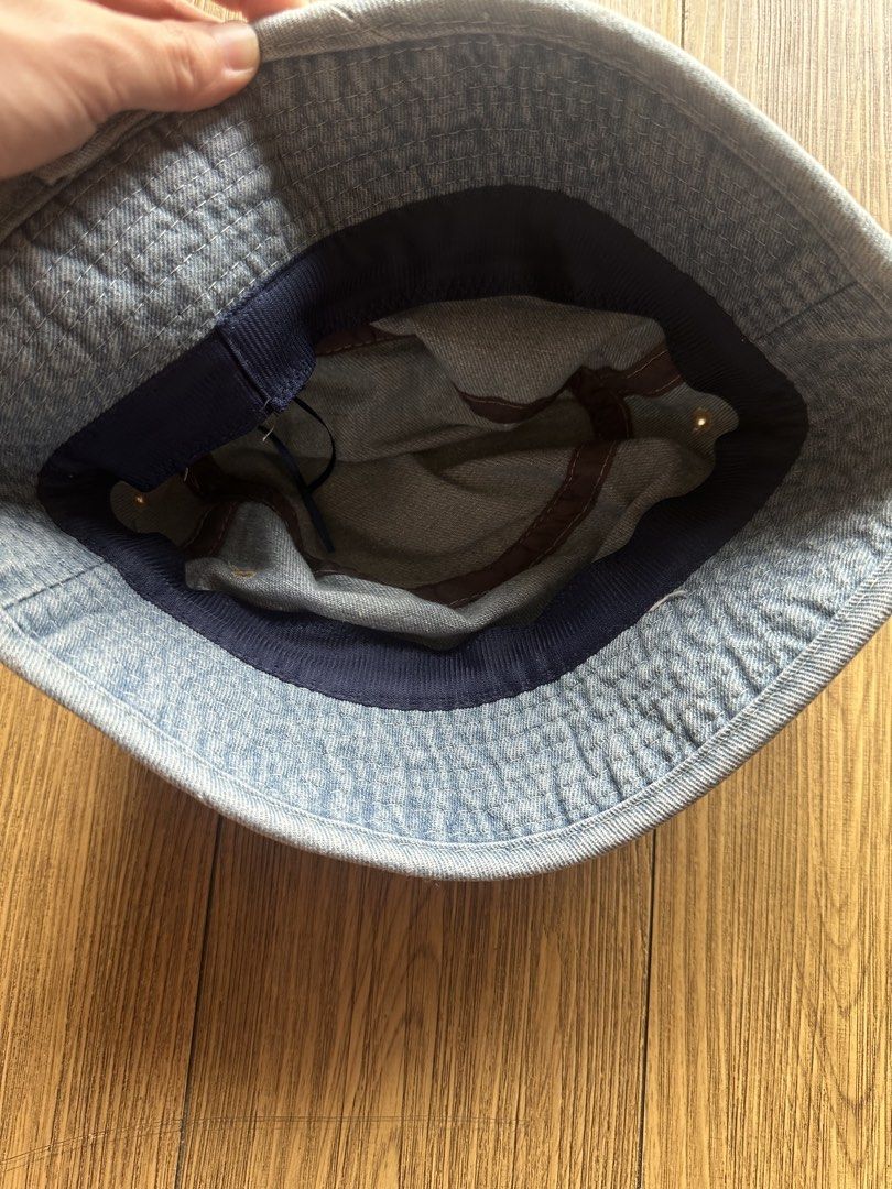 Acid washed bucket hat (Category: Hats & Beanies) located in Caloocan City. Submitted by 2ndfash (Listing ID 1465190688, Image 2). Description: .