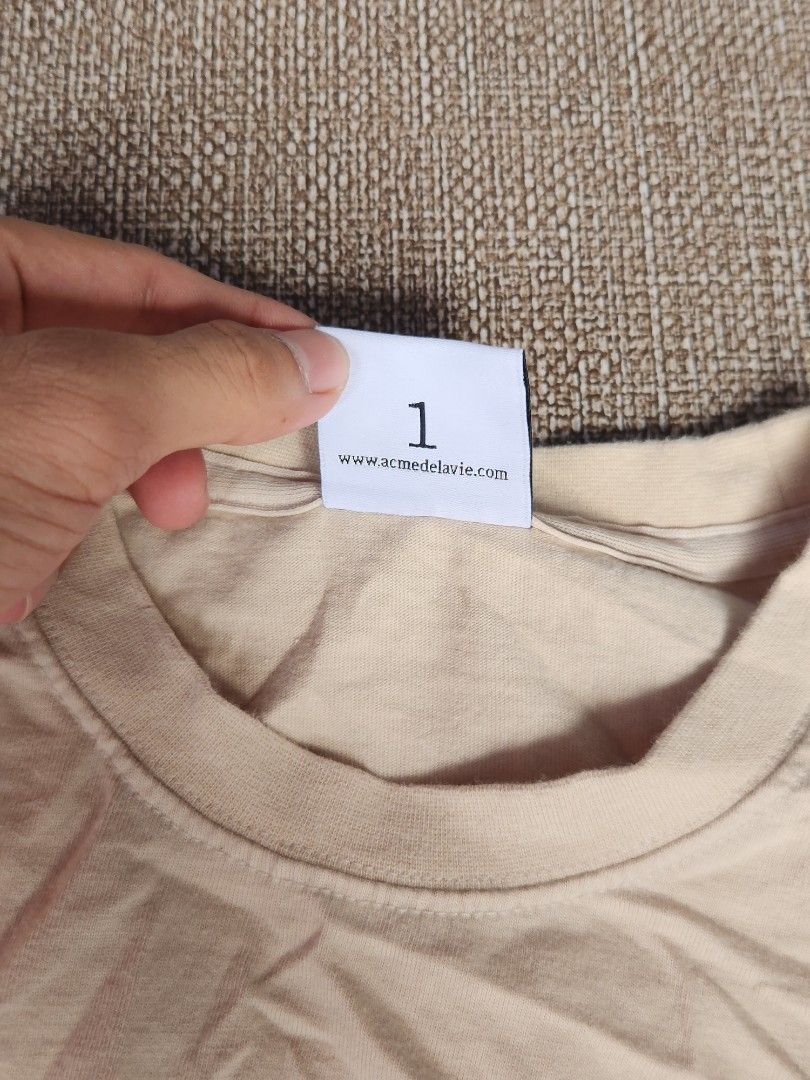 acmé de la vie ADLV (Category: Tshirts & Polo Shirts ) located in Las Pinas. Submitted by jrwnrzn (Listing ID 1465303292, Image 2). Description: - Brand: acmé de la vie (ADLV) - Color: Beige - Size: small26L x 19W (Regular fit) - no issue excellent condition - 800 .