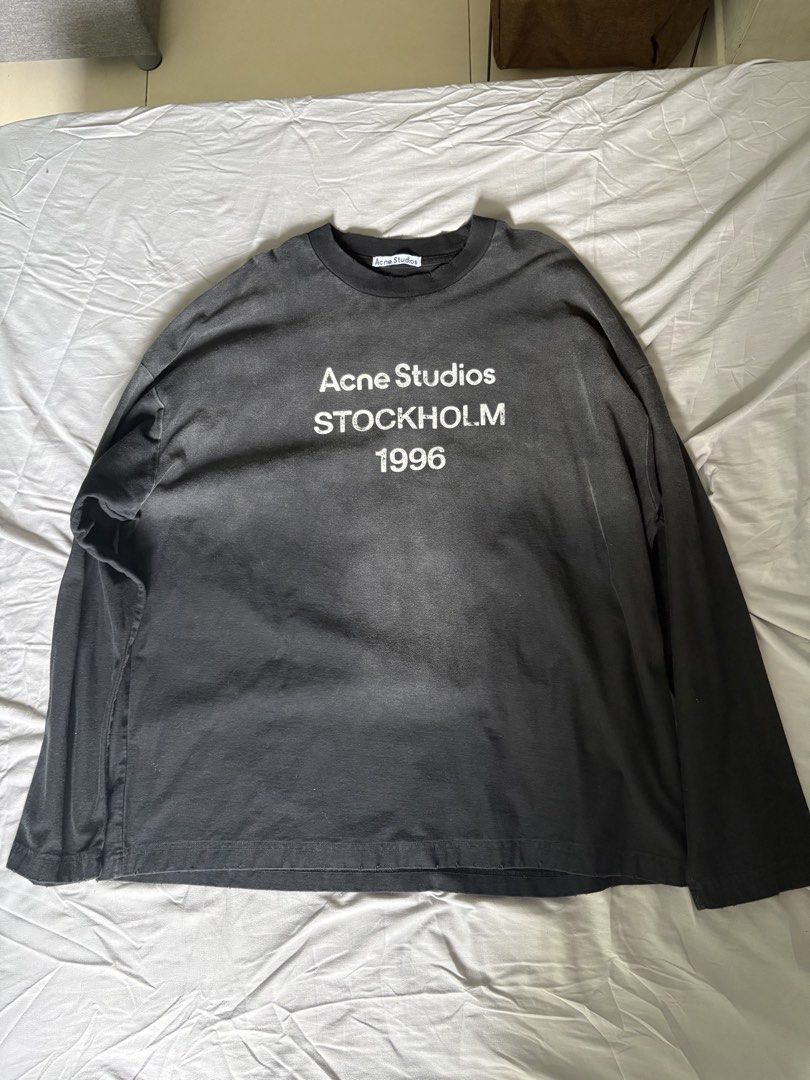 Acne Studios Stockholm 1996 Long Sleeve Tee (Category: Hoodies) located in Manila. Submitted by baydenbones (Listing ID 1465194990, Image 1). Description: Acne Studios long sleeve shirt in a faded black color. Negotiable. QC area, lalamove..