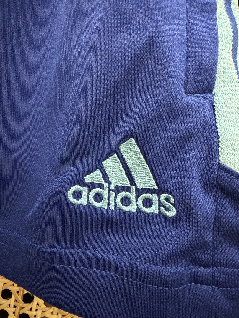 Adidas Aeroready Activewear Shorts (Category: Activewear) located in Pasig City. Submitted by jgbeautique (Listing ID 1465355073, Image 2). Description: Original price is 299HKD Selling for 80% off RFS: Downsizing my wardrobe I have matching sports bra on a separate listing if you want to buy it as a terno gym outfit. Please browse through my page..