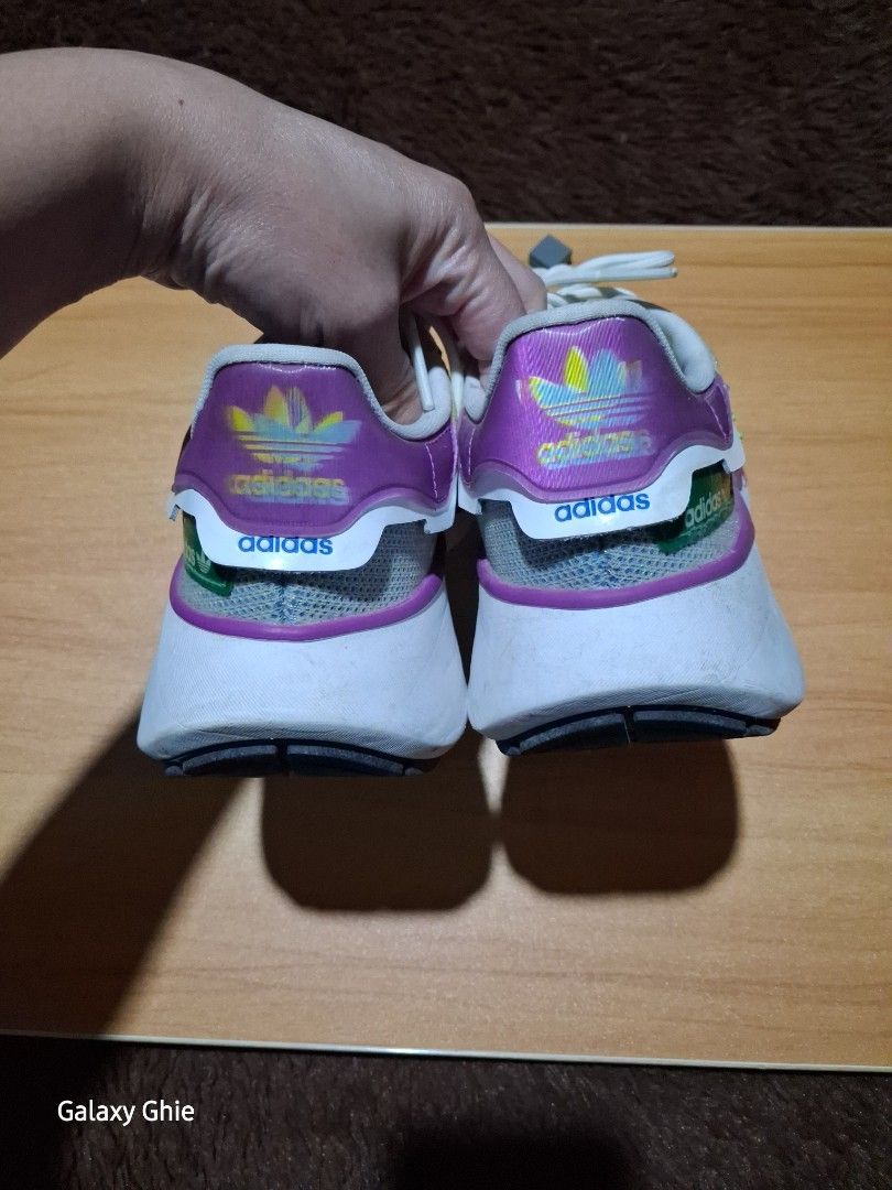 Adidas Authentic Choigo (Category: Sneakers) located in Baguio. Submitted by angwayg1014 (Listing ID 1465275364, Image 3). Description: .