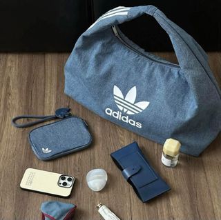 (Category: ) located in . Submitted by stuffs.hellyy (Listing ID 1465315651, Image 1). Description: .