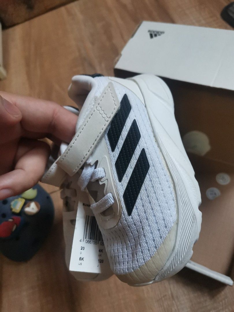 Adidas Duramo SL EL I (Category: Babies & Kids Fashion) located in Quezon City. Submitted by cheaponsales (Listing ID 1465177287, Image 2). Description: US 5K, US 4K, JP 120 like new condition, out grown.. have other baby/kid shoes on the list..