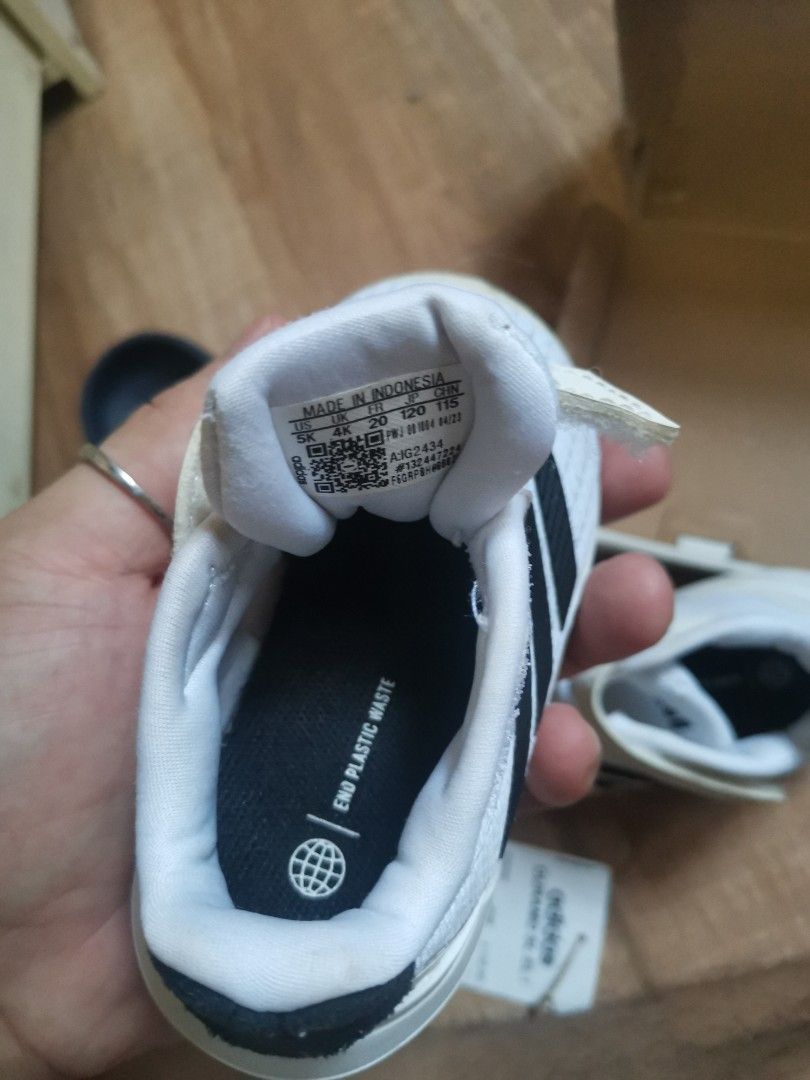 Adidas Duramo SL EL I (Category: Babies & Kids Fashion) located in Quezon City. Submitted by cheaponsales (Listing ID 1465177287, Image 3). Description: US 5K, US 4K, JP 120 like new condition, out grown.. have other baby/kid shoes on the list..