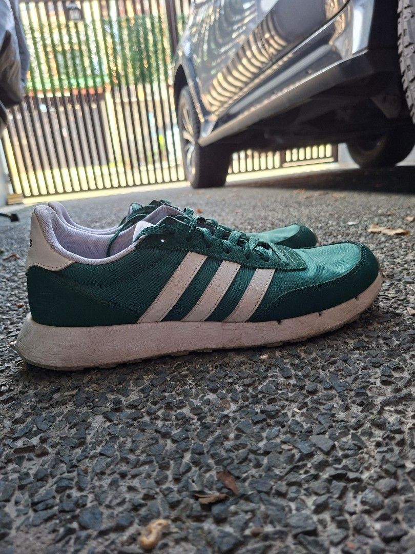 Adidas Green and White Sneakers (Category: Sneakers) located in Manila. Submitted by mjsa-09198306 (Listing ID 1465192130, Image 3). Description: adidas run 6.0 size 11 US without box antipolo/QC area.